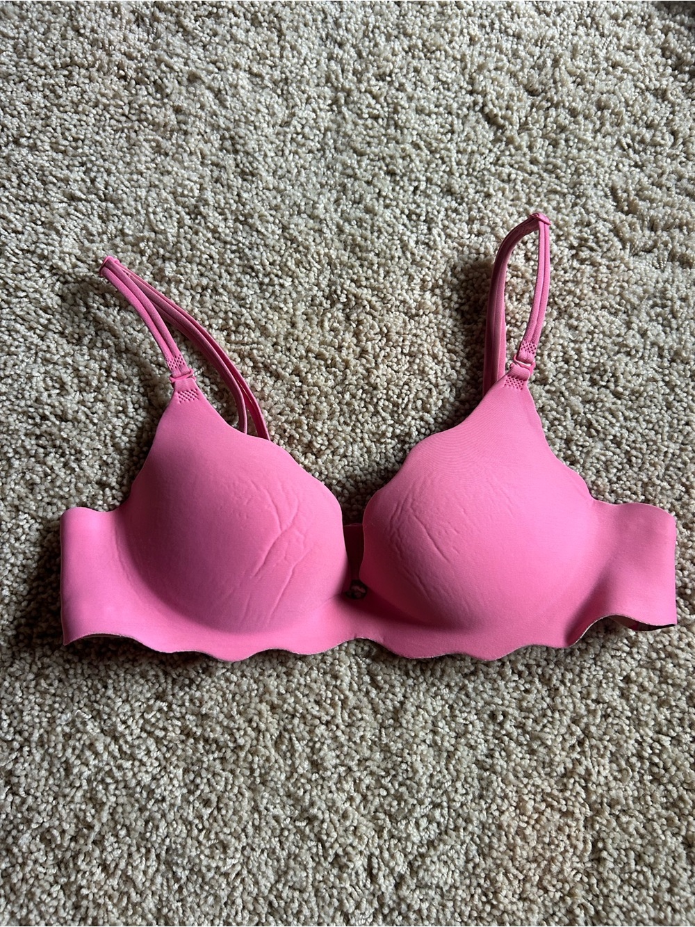 Seamless Pink Push-Up Scalloped Edge T-Shirt Bra